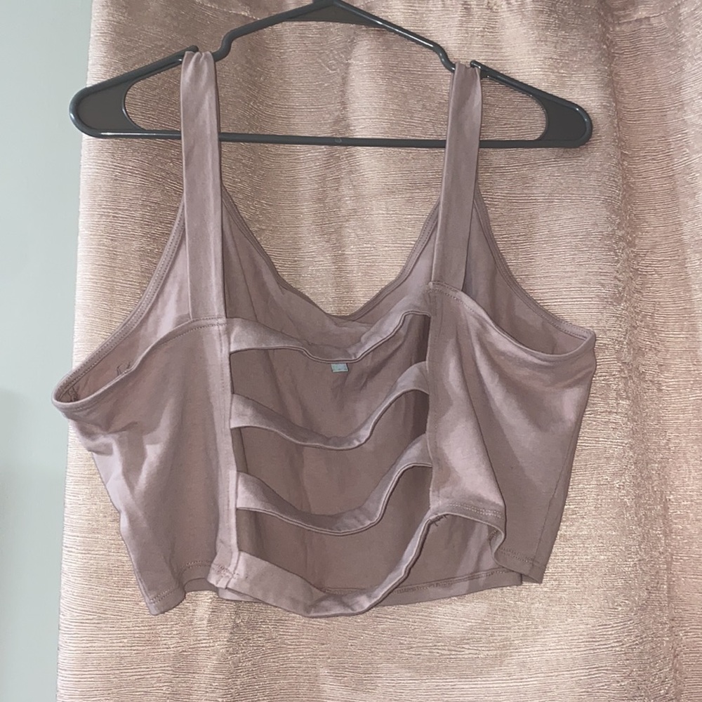 Crop top